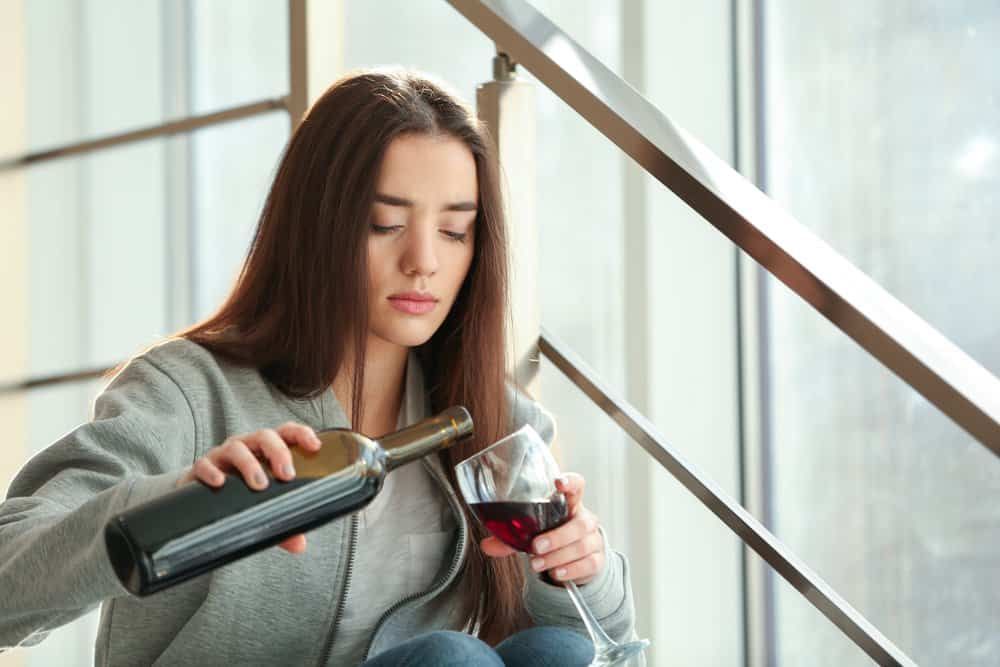 woman pours a glass of wine and wonders if she is addicted to alcohol woman pours a glass of wine and wonders if she is addicted to alcohol woman pours a glass of wine and wonders if she is addicted to alcohol woman pours a glass of wine and wonders if she is addicted to alcohol