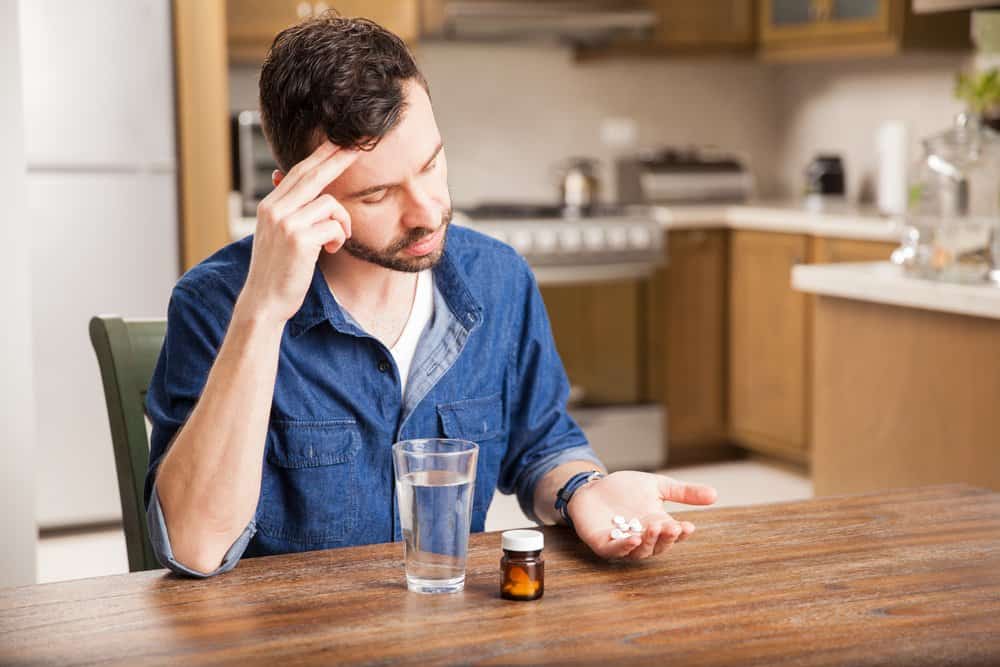 8 Signs Someone Is Addicted To Pain Pills Tulip Hill 8 Signs Someone Is Addicted To Pain Pills Tulip Hill