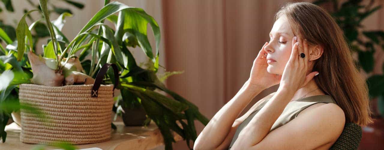 woman with a headache