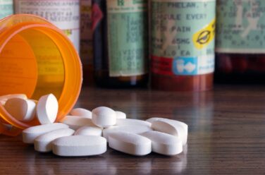 Combining Opioids and Alcohol: Dangers and Risks