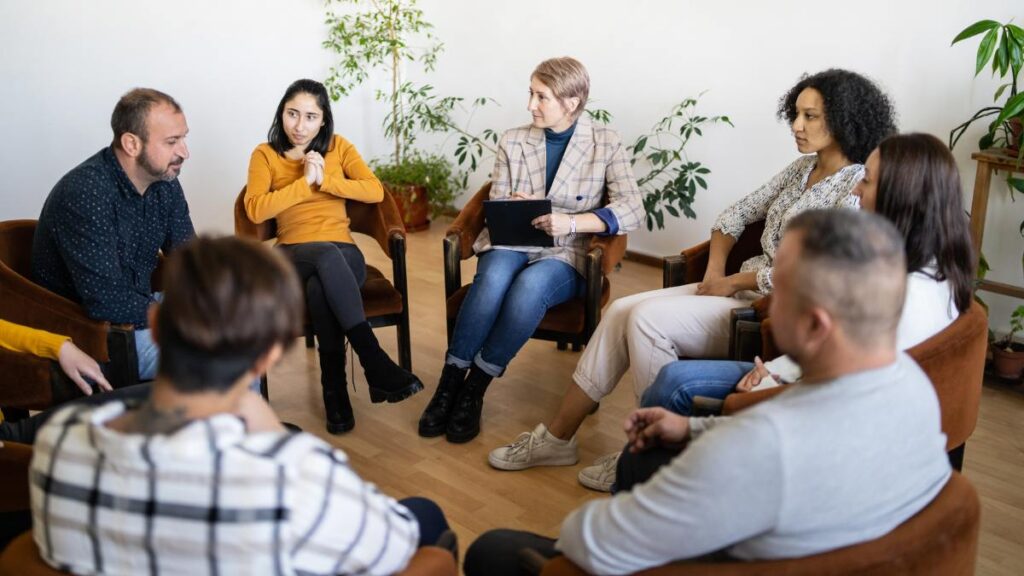 Family therapy session for addiction treatment at rehab in Franklin.
