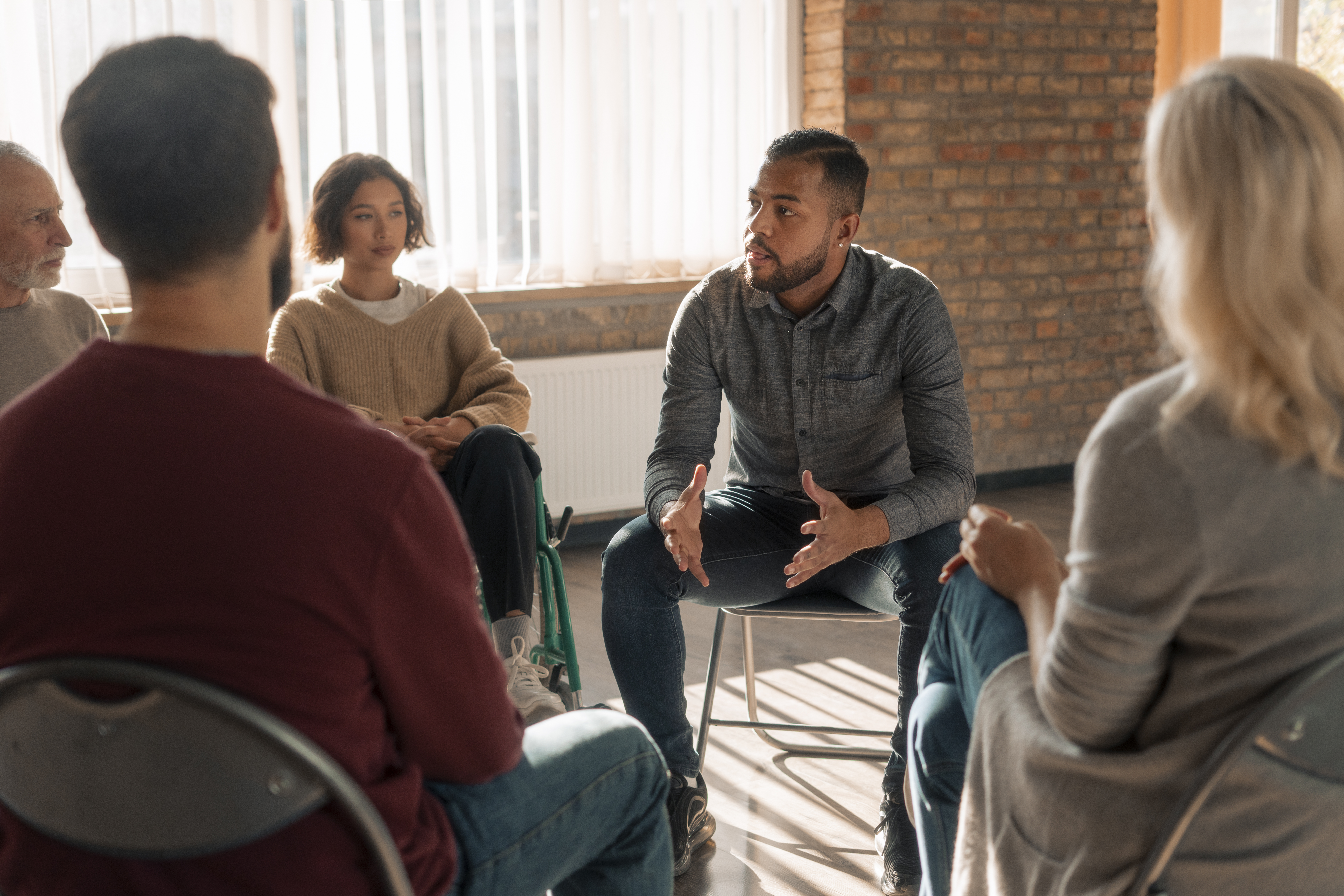 Adults participating in a therapist-led trauma support group